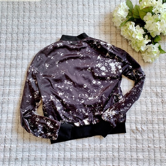 Blanc Noir Reversible Bomber Jacket - Picture 3 of 7